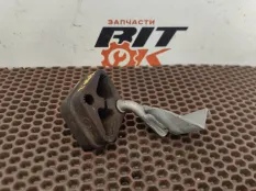 Кронштейн выхлопа BMW 3