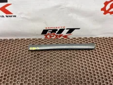 Уплотнитель капота боковой BMW 3