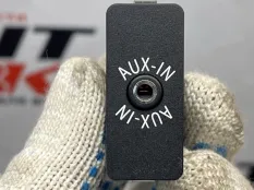 Розетка AUX BMW X3