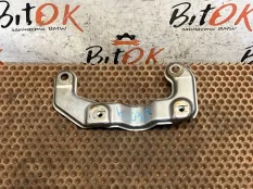 Кронштейн глушителя BMW 5