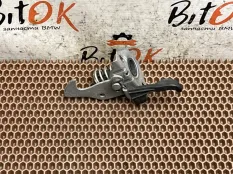 Крюк замка капота BMW X1