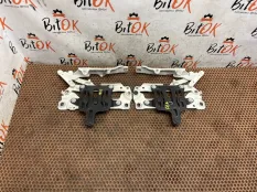 Петли капота BMW 5