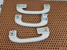 Потолочная ручка BMW X1