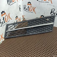 Решетка бампера BMW 5