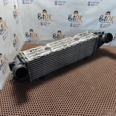 Радиатор интеркулера BMW 5