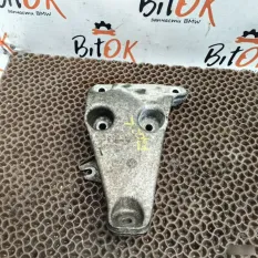 Кронштейн двигателя BMW X3