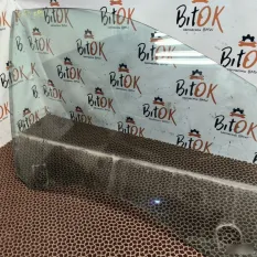 Стекло двери BMW 5