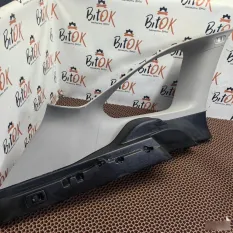 Накладка стойки BMW X1