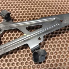 Кронштейн впускного коллектора BMW 3