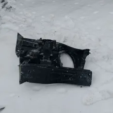 Лонжерон брызговик BMW 5