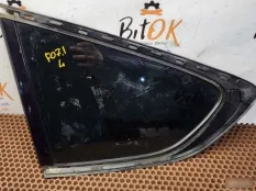 Стекло глухое боковое BMW 5