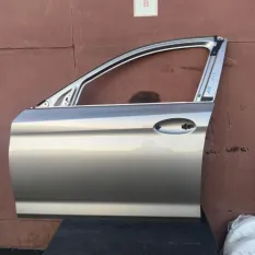 Дверь BMW 5