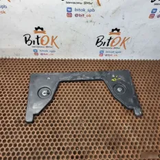 Рамка номерного знака BMW X1