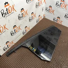 Стекло форточка BMW X1