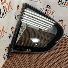 Стекло двери BMW 5