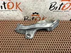Уплотнитель капота BMW 5