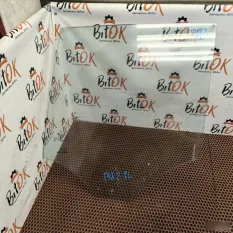 Стекло двери BMW X1