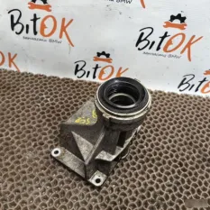 Опорный кронштейн привода BMW X3