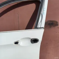 Дверь BMW X1