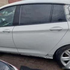 Дверь BMW 5