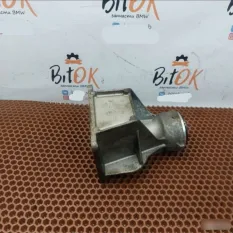 Опорный кронштейн привода BMW X1