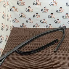Направляющая стекла BMW X1
