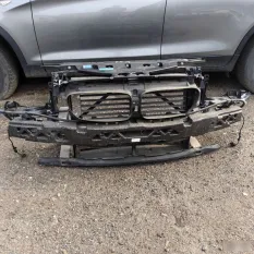 Телевизор панель BMW 5