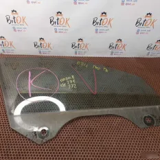 Стекло двери BMW 3