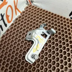 Кронштейн помпы BMW X1