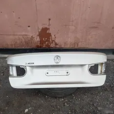 Крышка багажника BMW 3