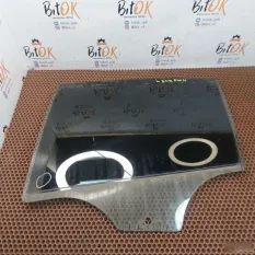 Стекло двери BMW 5