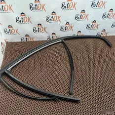 Уплотнитель стекла BMW 3