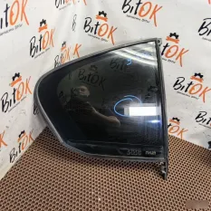 Стекло двери BMW 5