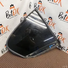 Стекло двери BMW 5