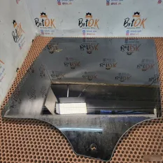 Стекло двери AS3 BMW X3