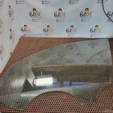 Стекло двери BMW X3