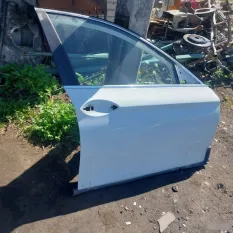 Дверь BMW 5