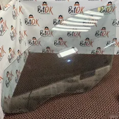 Стекло двери BMW 5