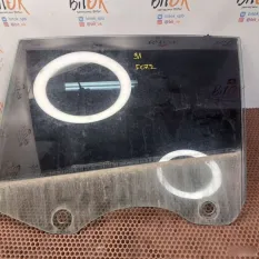 Стекло двери BMW 5