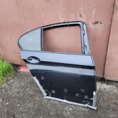 Дверь BMW 5