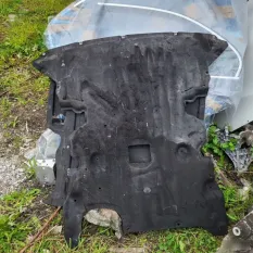 Защита двигателя BMW X1