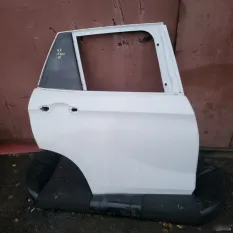Дверь BMW X1