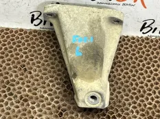 Кронштейн двигателя BMW 7