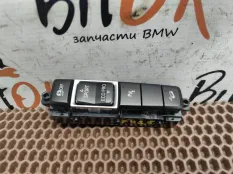 Блок кнопок в центральной консоли BMW X1