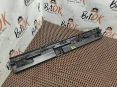 Кронштейн порога BMW X1