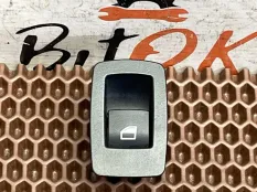 Кнопка стеклоподъемника BMW 1
