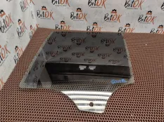 Стекло двери BMW X3