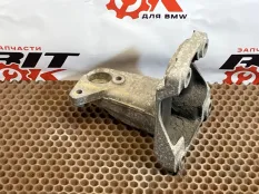 Кронштейн двигателя BMW 3