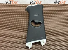 Обшивка стойки BMW 3