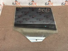 Стекло двери боковое BMW X1